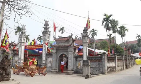 Bảo tồn và phát huy giá trị di tích quốc gia đặc biệt cụm đình Hương Canh huyện Bình Xuyên, tỉnh Vĩnh Phúc