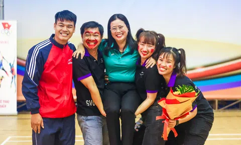 Anh chàng tình nguyện viên hơn 20 năm đồng hành cùng thể thao người khuyết tật