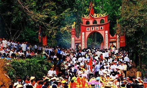 “Giỗ Tổ” Hùng Vương - Tín ngưỡng văn hóa tâm linh riêng có của người Việt