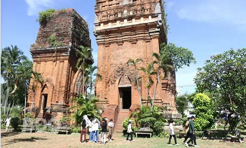 Bình Định: Thí điểm xã hội hóa trong quản lý, khai thác di tích tháp Chăm - Phát huy giá trị phục vụ du lịch
