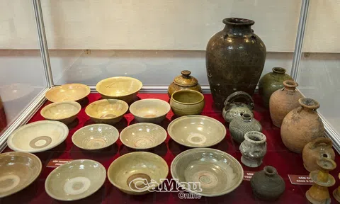 Bảo tàng tỉnh Cà Mau tổ chức trưng bày "Di sản văn hóa Chăm Ninh Thuận" nhằm giới thiệu, quảng bá dân tộc Chăm