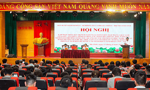 Hà Tĩnh: Hội nghị gặp mặt nhân Kỷ niệm 98 năm ngày Báo chí cách mạng Việt Nam (21/6/1925 - 21/6/2023)
