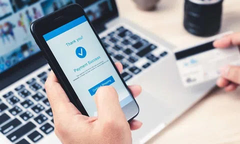 Đầu tháng 7, thanh toán tiền điện online nhận nhiều ưu đãi hấp dẫn