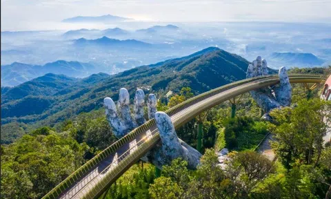 Tạp chí Úc: “Đà Nẵng hiện đại, sạch sẽ, yên bình, ít xe cộ và còn được bao quanh bởi vẻ đẹp lộng lẫy của thiên nhiên"