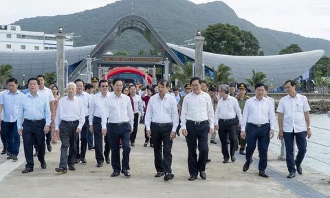 Khánh thành công trình Cảng tàu khách Côn Đảo nhằm thúc đẩy phát triển du lịch, dịch vụ