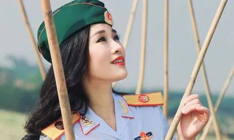 NSƯT Hương Giang tới Quảng Nam thể hiện ca khúc “Đất nước” gửi lời tri ân sâu sắc của thế hệ trẻ tới các mẹ Việt Nam Anh hùng