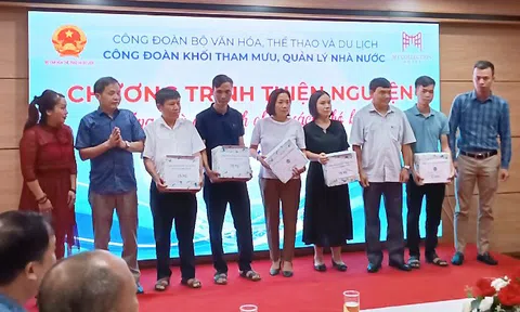 Công đoàn Khối Tham mưu quản lý nhà nước Bộ VHTTDL tổ chức chương trình thiện nguyện tại Ninh Bình