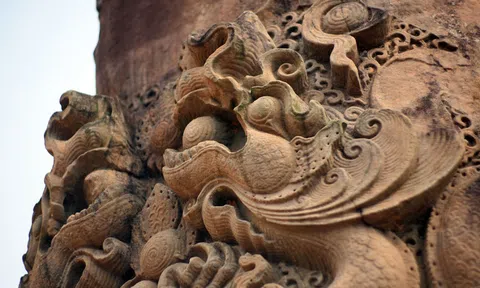 Thời kỳ huy hoàng bậc nhất trong lịch sử nước ta là thời kỳ nào?