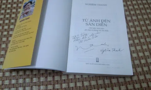 Đọc “Từ ánh đèn sàn diễn” - Bức tranh chân thực về sân khấu nước nhà một thời kỳ sôi động