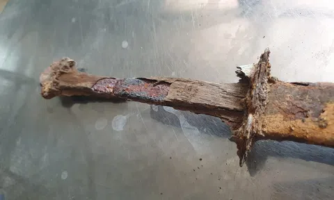 Thanh gươm Mongol (Mông Cổ) ở thế kỷ 13 đã tìm thấy ở Bình Than (Bắc Ninh)