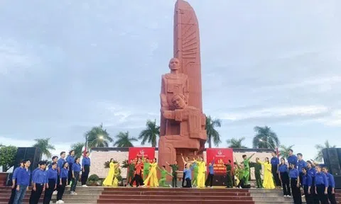 Vĩnh Long: Phát triển phong trào văn nghệ quần chúng đáp ứng nhu cầu của nhân dân