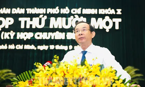 Bí thư Thành ủy TPHCM Nguyễn Văn Nên: “Con tàu mang tên Nghị quyết 98” đã đi được một đoạn, chuyến hàng đầu tiên đã được đưa lên tàu
