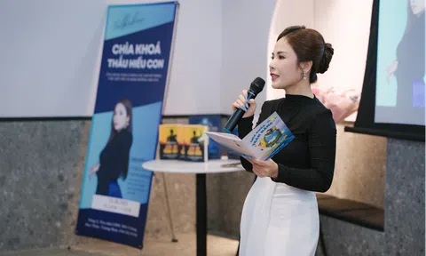 Kiều Oanh xuất hiện với hình ảnh xinh đẹp, truyền cảm hứng cho các bà mẹ đang nuôi con nhỏ