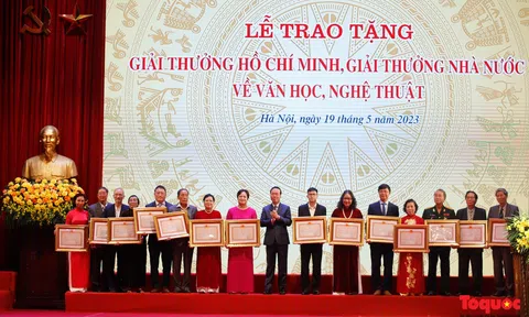 Về việc chi trả tiền Giải thưởng Hồ Chí Minh, Giải thưởng Nhà nước về VHNT: Rút ngắn thủ tục, chi trả tiền Giải thưởng trong thời gian sớm nhất