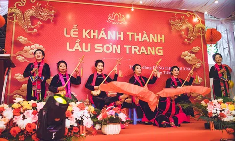 Cô đồng Đặng Thiên Hương công đức xây dựng Lầu Sơn Trang - Chầu Lục