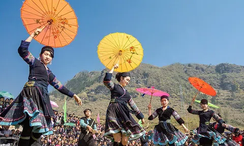 Bảo tồn, phát huy và lan tỏa bản sắc văn hóa truyền thống của các dân tộc rất ít người