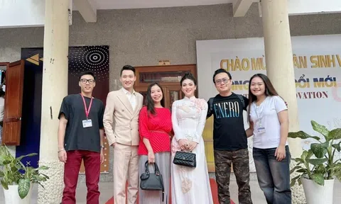 Ca sĩ Sim Nông chính thức là giảng viên trường Cao đẳng nghệ thuật TP. HCM