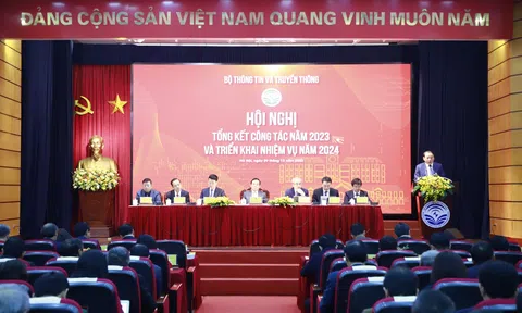 Bộ trưởng Nguyễn Văn Hùng: Cần có nhiều giải pháp đồng bộ để quản lý về văn hóa trên không gian mạng