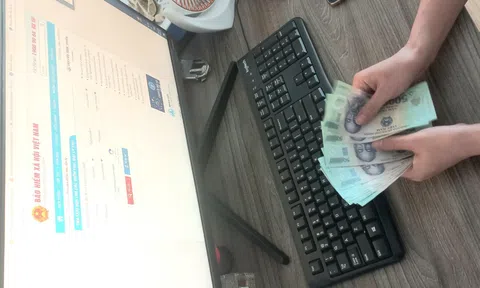 Người lao động hưởng lương hưu và trợ cấp BHXH sẽ có niềm vui nhân đôi dịp tết cổ truyền 2024