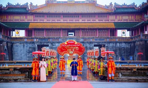 Xây dựng kế hoạch, phương án phục vụ khách du lịch trong dịp Tết Dương lịch và Tết Nguyên đán 2024