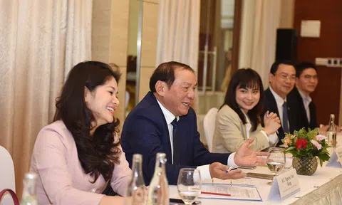 Bộ trưởng Nguyễn Văn Hùng làm việc với US-ABC, thúc đẩy hợp tác, phát triển du lịch Việt Nam