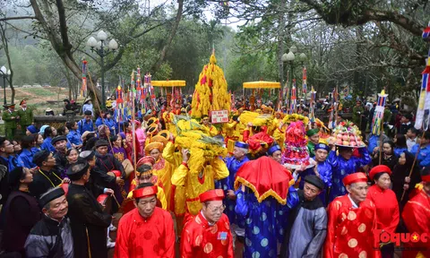 Bộ VHTTDL yêu cầu các địa phương chủ động ngăn chặn các hành vi lợi dụng di tích, lễ hội, tín ngưỡng để trục lợi