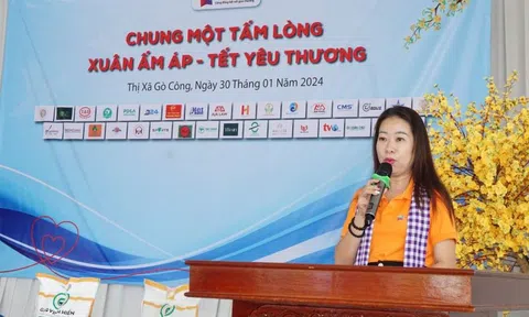 SNG Group - "Chung một tấm lòng - Xuân ấm áp - Tết yêu thương" đến với người khó khăn, người khuyết tật Tiền Giang