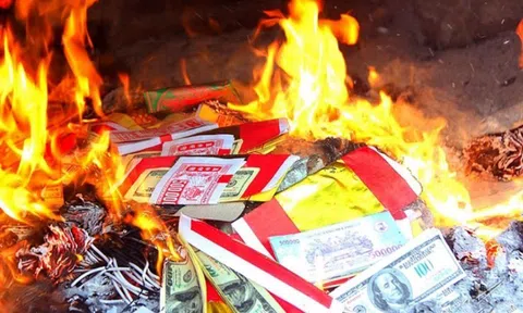 Bộ VHTTDL: Vận động nhân dân không đốt đồ mã, vàng mã tràn lan, gây tốn kém, lãng phí