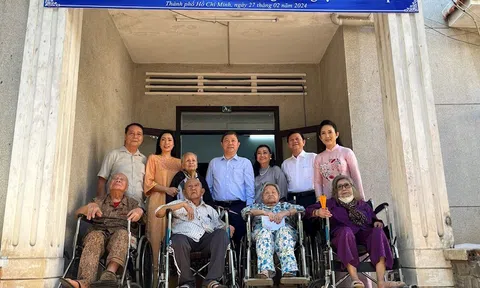Trung tâm Dưỡng lão Thị Nghè tiếp nhận thêm 7 nghệ sĩ đến chăm sóc, nuôi dưỡng