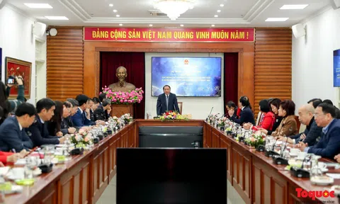 Bộ trưởng Nguyễn Văn Hùng: Văn hóa có sứ mệnh thiêng liêng đó là kết nối tình đoàn kết giữa các dân tộc