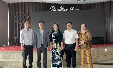 Triển khai Kế hoạch Liên hoan thực hành tín ngưỡng thờ mẫu Tam phủ của người Việt tại tại Đền mẫu Phủ Sung