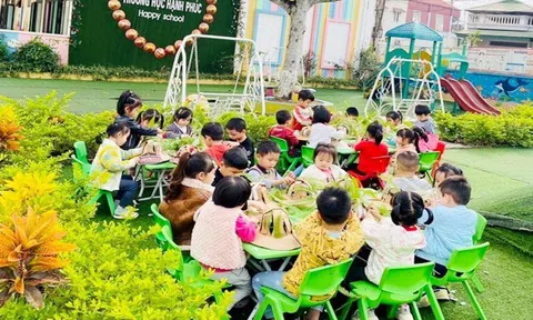 Trường Mầm non Hoa Hồng (Cẩm Khê) mang một màu sắc, diện mạo mới, phát huy tính tích cực của trẻ