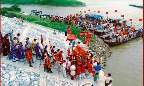 Lễ hội truyền thống làng cổ Bát Tràng: Hành trình khám phá miền di sản và nghệ thuật gốm độc đáo