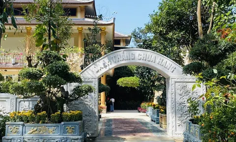 Hội nghị “Tọa đàm xúc tiến đầu tư du lịch văn hóa tâm linh năm 2024 trên địa bàn thị xã Hồng Lĩnh"