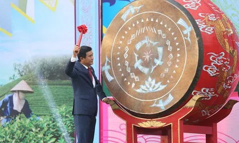 Phú Thọ: Khai mạc Lễ hội Đền Hùng và Tuần Văn hóa Du lịch Đất Tổ năm Giáp Thìn 2024