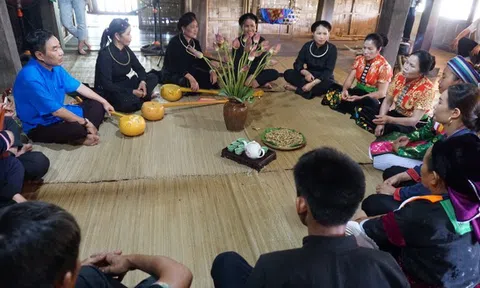 Các hoạt động tháng 5 với chủ đề “Theo dấu chân Người” tại Làng Văn hóa - Du lịch các dân tộc Việt Nam