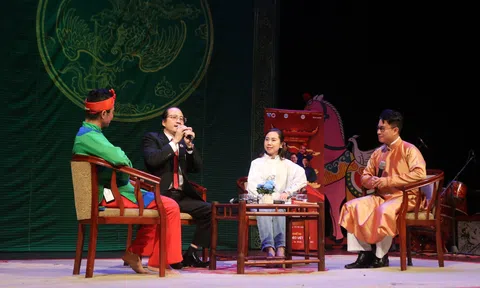 Biểu diễn nghệ thuật “Phi Hề Bất Thành Chèo” tại Nhà hát Chèo Việt Nam - sự kiện văn hóa của nhóm sinh viên Mercury