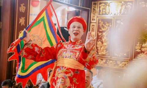 NNƯT Vũ Văn Quyết - Chi Hội trưởng Chi hội Câu lạc bộ đạo Mẫu Phúc Thuỷ Linh Từ: "Cần lưu giữ hồn cốt linh thiêng của nghi lễ hầu đồng"