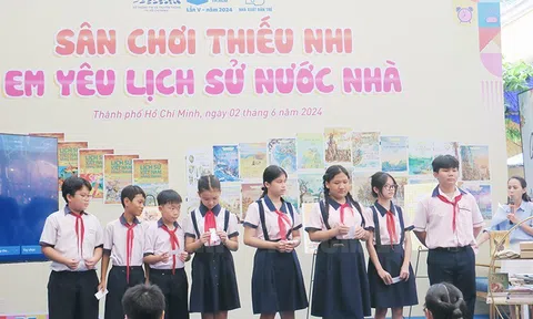 Tìm hiểu kiến thức lịch sử của dân tộc qua bộ sách Lịch sử Việt Nam bằng tranh