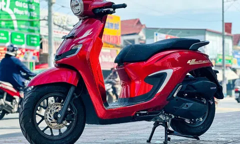Quên Air Blade đi, "vua xe ga" 160cc của Honda vừa về Việt Nam đã giảm giá cực mạnh, dân tình xôn xao