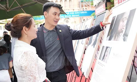 Giới thiệu bộ ảnh “Ô cửa và Bầu trời” với sự góp mặt của các bệnh nhân bạch biến