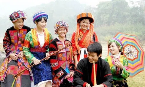 Triển lãm "Đặc trưng văn hóa các dân tộc vùng Đông Bắc trong cộng đồng văn hóa các dân tộc Việt Nam"