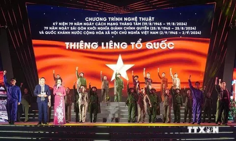 Đặc sắc chương trình nghệ thuật “Thiêng liêng Tổ quốc” tại Thành phố Hồ Chí Minh