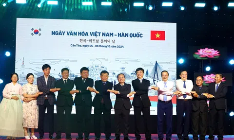 Ngày Văn hóa Việt Nam - Hàn Quốc năm 2024: Giới thiệu sản phẩm văn hóa, du lịch, ẩm thực, giáo dục và thương mại Việt - Hàn