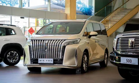 Toyota Alphard sắp có đối thủ mới đến từ Trung Quốc: Mạnh 480 mã lực, chạy 140km không cần đổ xăng