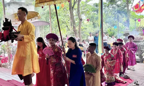 Người giữ lửa tâm linh: Nghệ nhân, thanh đồng và hành trình lan tỏa tinh hoa đạo Mẫu