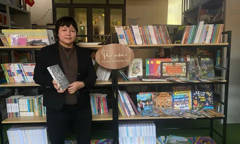 Người phụ nữ không giọng nói, không bục giảng nhưng vẫn gieo chữ và hy vọng giữa lòng Thủ đô
