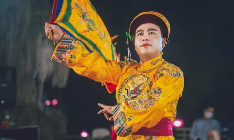 Nghệ nhân Ưu tú Phạm Quang Hồng: Thanh đồng phải có căn số, đạo đức và nhận thức đúng đắn