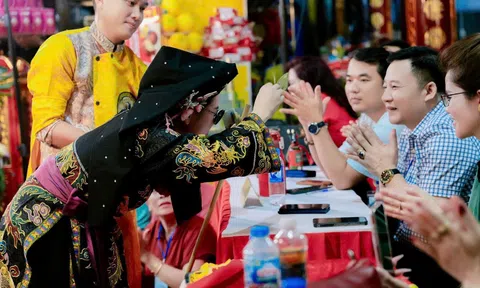 Hệ thống Thánh thần trong Đạo Mẫu qua các giá hầu đồng