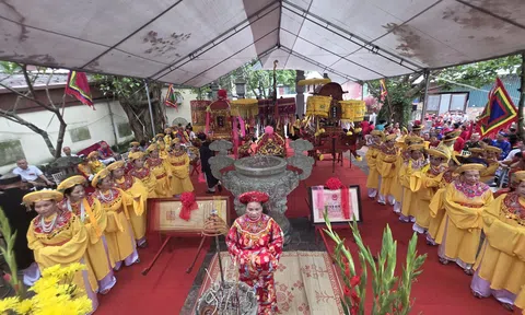 Lễ dâng hương truyền thống tam thôn Lam Sơn - Khôn Thôn - Đống Chanh: Giữ lửa nguồn cội, vui hội trung thu